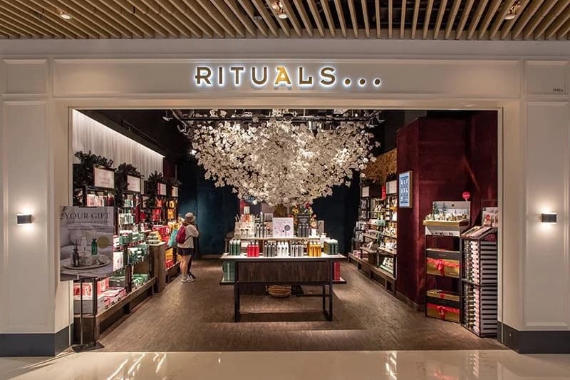 Rituals campaign still, sixth look